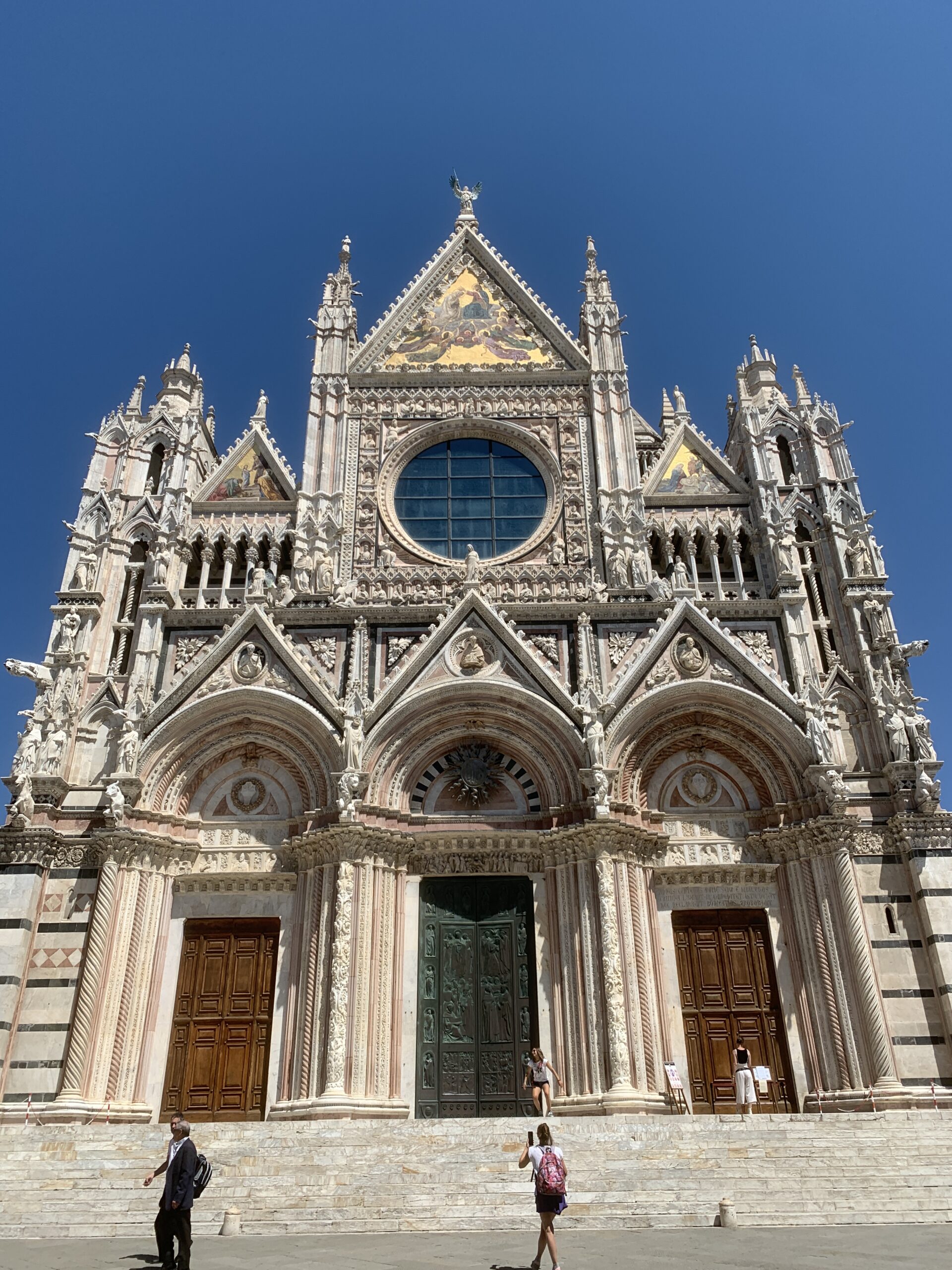 Dome of Siena, outside